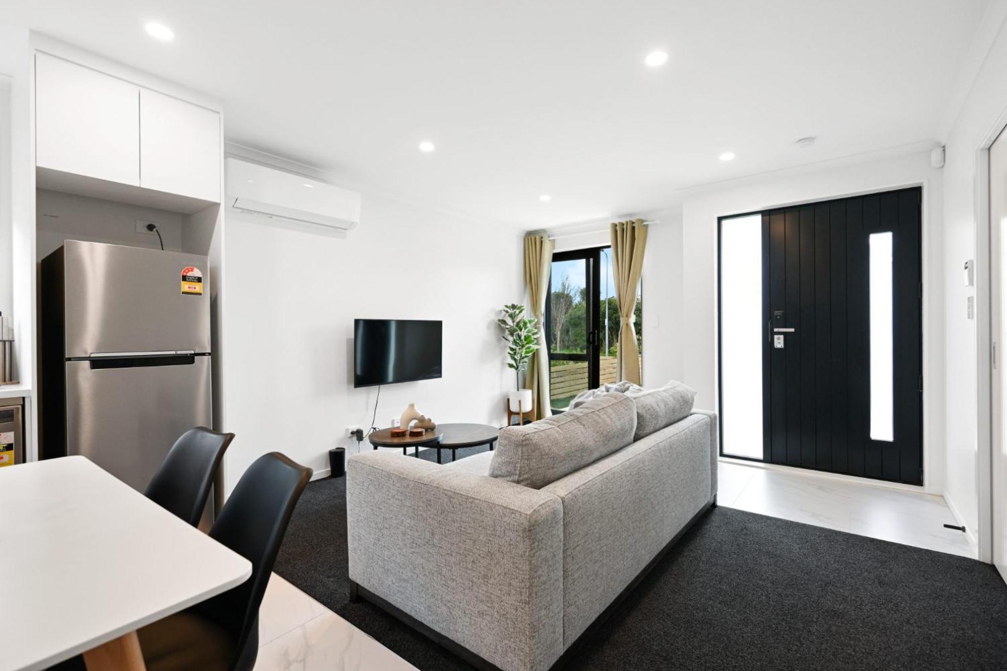 Modern & Cozy New Build Retreat Villa Hamilton Exterior photo